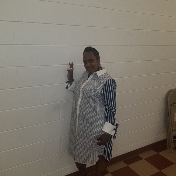 Meet your Posher, Gloria - Picture 1 of 1